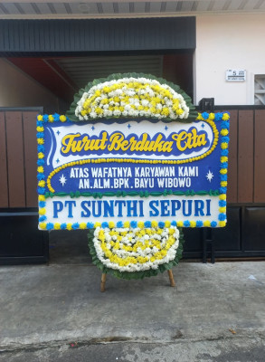 Papan Bunga Duka di Jorlang Hataran